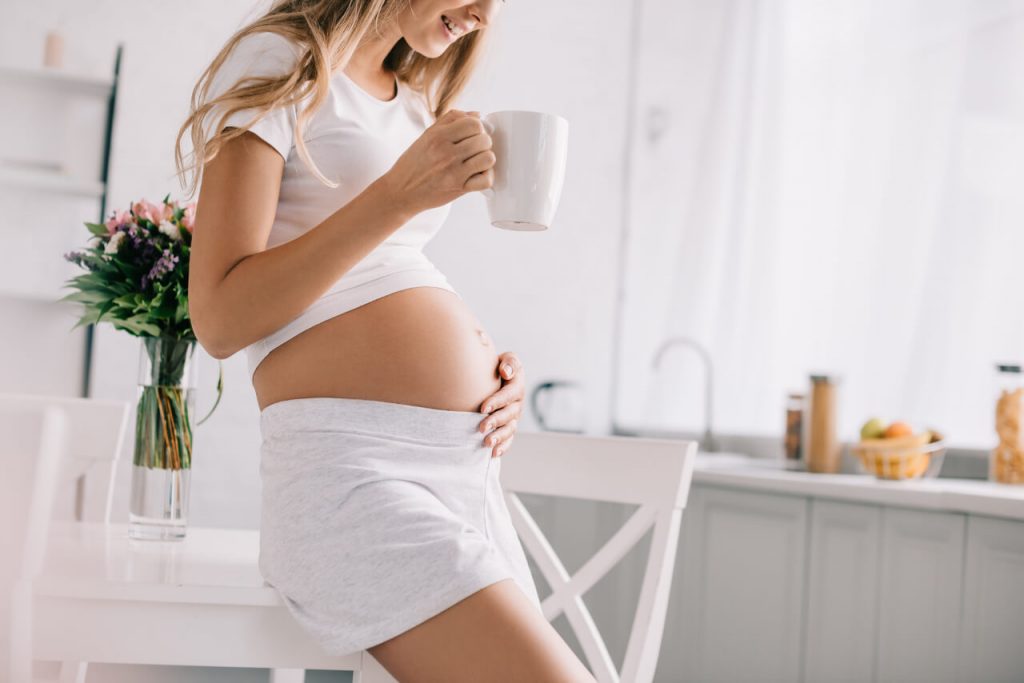 Čaje a bylinky v těhotenství