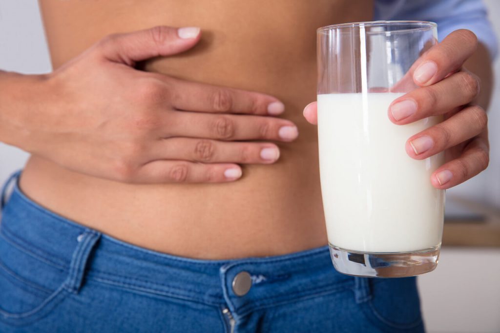 Laktózová intolerance, mléko, bolest břicha