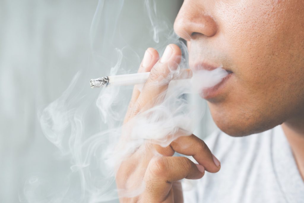 Ako prestať fajčiť? Fajčenie škodí... (cigareta, dym)